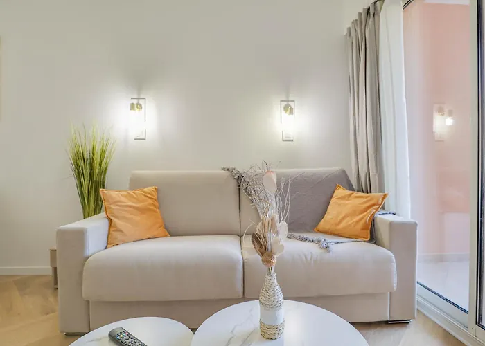 Apartment 301 - Bel Calme, Proche